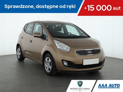 Kia Venga Mikrovan 1.6 DOHC CVVT 125KM 2011