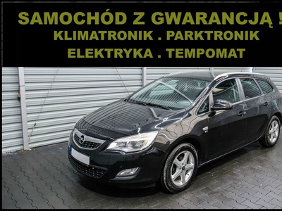 Opel Astra J Sports Tourer 1.4 Turbo ECOTEC 140KM 2012