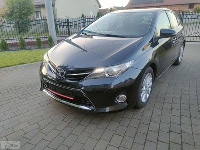 Toyota Auris II 1.33 VVT-i Premium