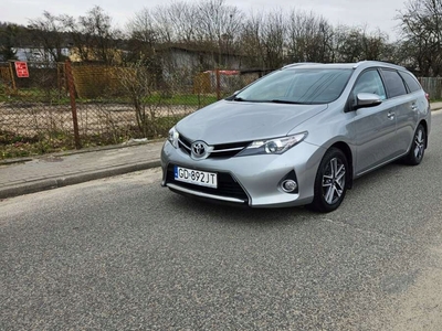 Toyota Auris II Touring Sports Valvematic 130 132KM 2014