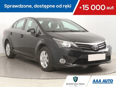 Toyota Avensis III Sedan Facelifting 1.8 Valvematic 147KM 2014