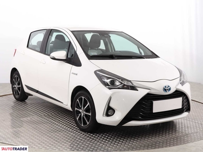 Toyota Yaris 1.5 99 KM 2018r. (Piaseczno)