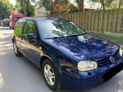 Volkswagen Golf IV Hatchback 1.9 TDI 115KM 2000