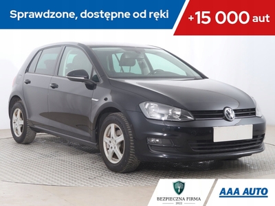 Volkswagen Golf VII Hatchback 3d 1.2 TSI 105KM 2014