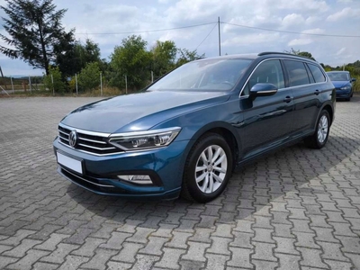 Volkswagen Passat B8 Variant Facelifting 2.0 TDI SCR 150KM 2020