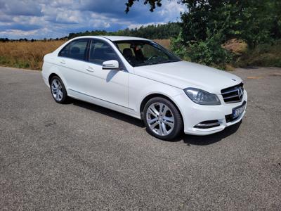 Mercedes-Benz Klasa C W204 Mercedes Benz C220 W204