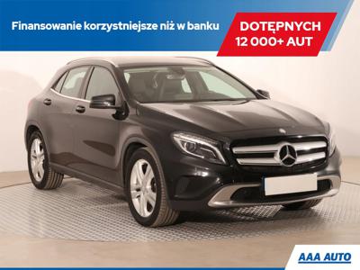 Mercedes GLA I Off-roader 1.6 200 156KM 2015