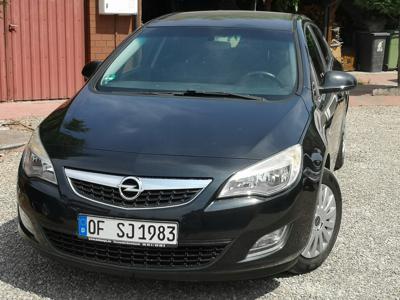 Opel Astra J Hatchback 5d 1.6 Twinport ECOTEC 115KM 2011