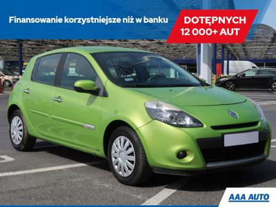 Renault Clio III Hatchback 5d 1.2 i 16V 75KM 2009