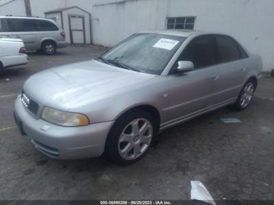 Używane Audi S4 - 37 000 PLN, 224 000 km, 2000