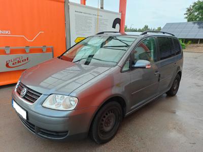 Używane Volkswagen Touran - 14 950 PLN, 300 150 km, 2006