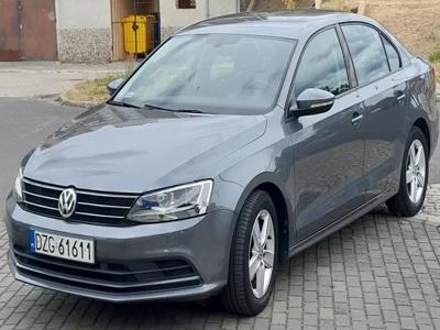 Używane Volkswagen Jetta - 62 000 PLN, 75 442 km, 2016