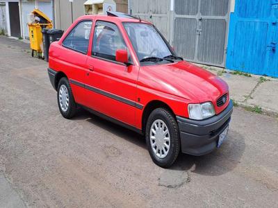 Używane Ford Escort - 6 950 PLN, 59 024 km, 1993