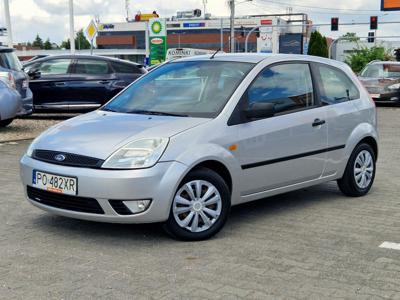 Używane Ford Fiesta - 4 700 PLN, 234 500 km, 2002