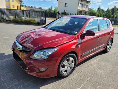 Używane Hyundai I30 - 9 300 PLN, 61 000 km, 2010