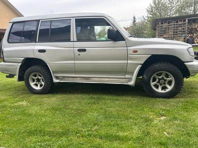 Używane Mitsubishi Pajero - 20 000 PLN, 236 680 km, 2003