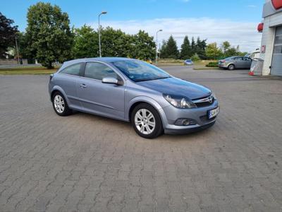 Używane Opel Astra - 14 900 PLN, 241 000 km, 2009