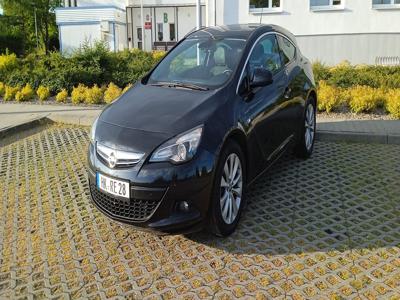 Używane Opel Astra - 28 900 PLN, 166 214 km, 2012