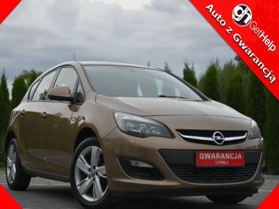 Używane Opel Astra - 35 900 PLN, 180 000 km, 2014