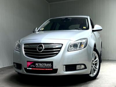 Używane Opel Insignia - 18 900 PLN, 230 000 km, 2009