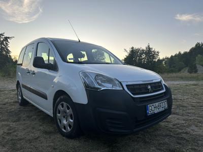 Używane Peugeot Partner - 26 490 PLN, 220 000 km, 2015