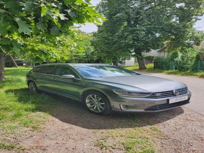 Używane Volkswagen Passat - 69 500 PLN, 250 000 km, 2016