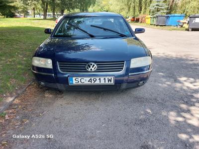 Używane Volkswagen Passat - 1 300 PLN, 260 000 km, 2002