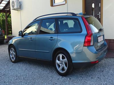 Używane Volvo V50 - 23 150 PLN, 178 140 km, 2010