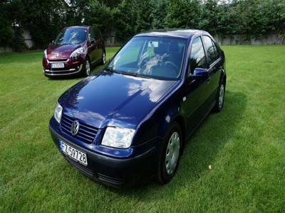 Volkswagen Bora Sedan 1.6 16V 105KM 2002