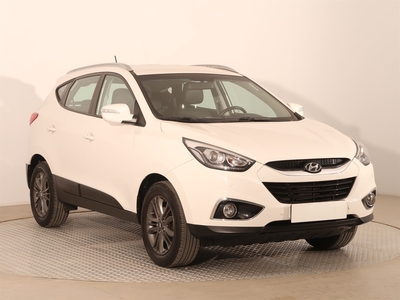 Hyundai ix35 , Skóra, Klimatronic, Tempomat, Parktronic,