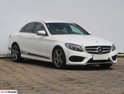 Mercedes C-klasa 2.0 181 KM 2015r. (Piaseczno)