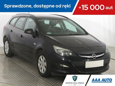 Opel Astra J Sports Tourer Facelifting 1.6 CDTI ecoFLEX 110KM 2015