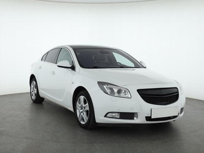 Opel Insignia , GAZ, Skóra, Xenon, Bi-Xenon, Klimatronic, Tempomat,