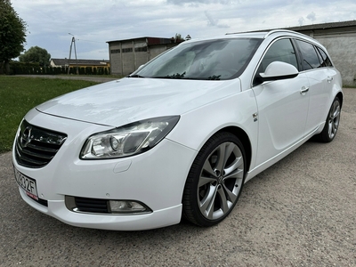 Opel Insignia I Sports Tourer 2.0 CDTI ECOTEC 160KM 2010