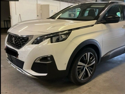 Peugeot 5008 1.5HDI automat full ledy navi kamera skóry 7os. Bezwypadkowy zamiana