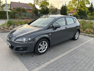 Seat Leon II 1.6 TDI 105KM polift, bogate wyposaż