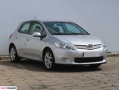 Toyota Auris 1.3 97 KM 2012r. (Piaseczno)