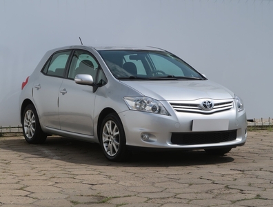 Toyota Auris I , Salon Polska, GAZ, Klimatronic