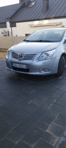 Toyota Avensis III Toyota Avensis spalanie 5,5 L/100km stan bdb 07.11.2011 reje.