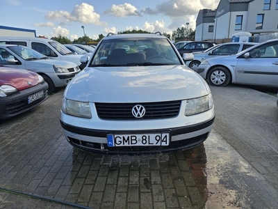 Volkswagen Passat 1.8 benzyna 2000 rok