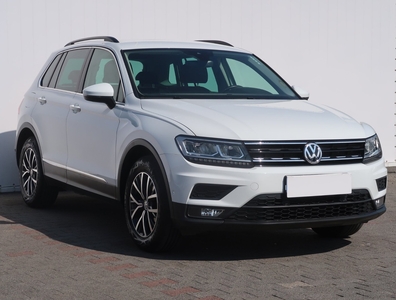 Volkswagen Tiguan , Salon Polska, Serwis ASO, DSG, Navi, Klimatronic, Tempomat,