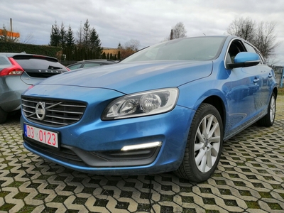 Volvo V60 I Kombi 1.6 DRIVe 115KM 2013