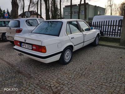 BMW E30 320iA