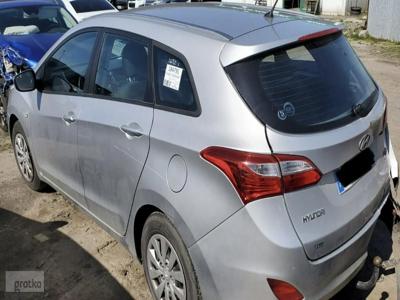 Hyundai i30 II 1.6 CRDI