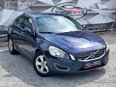 Volvo S60 II D2 Momentum