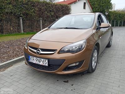 Opel Astra J IV 1.6