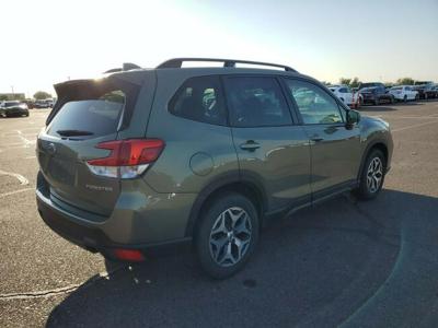 Subaru Forester Premium 2.5L 182KM