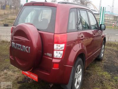 Suzuki Grand Vitara II 2.0 De luxe