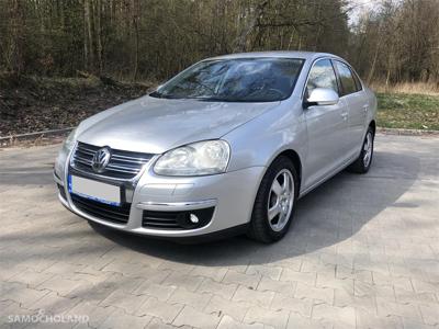 Używane Volkswagen Jetta A5 (2005-2010) 1.9 TDI 105KM / Climatronic / Parktronic / Welur / Jeden właściciel