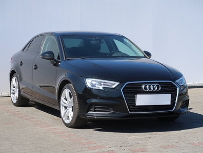 Audi A3 III (8V) , Skóra, Navi, Xenon, Bi-Xenon, Klimatronic, Tempomat,